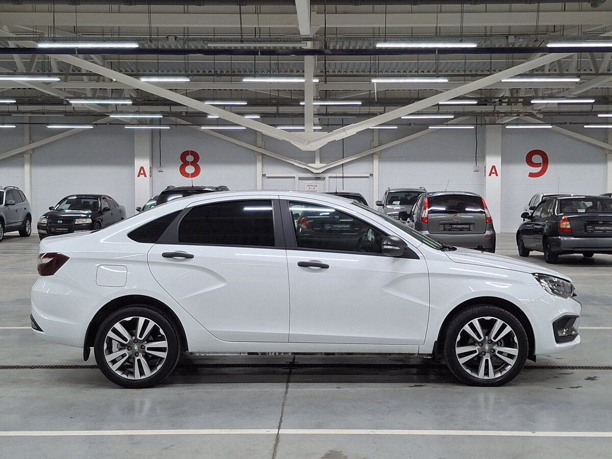 Lada (ВАЗ) Vesta с пробегом — 2023 год. Фото: #3