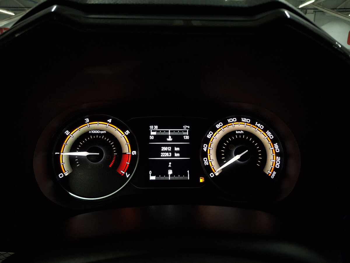 Lada (ВАЗ) Vesta с пробегом — 2023 год. Фото: #12