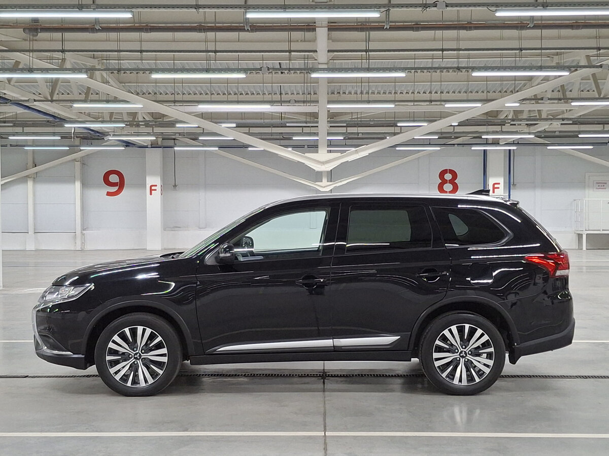 Mitsubishi Outlander с пробегом — 2020 год. Фото: #7