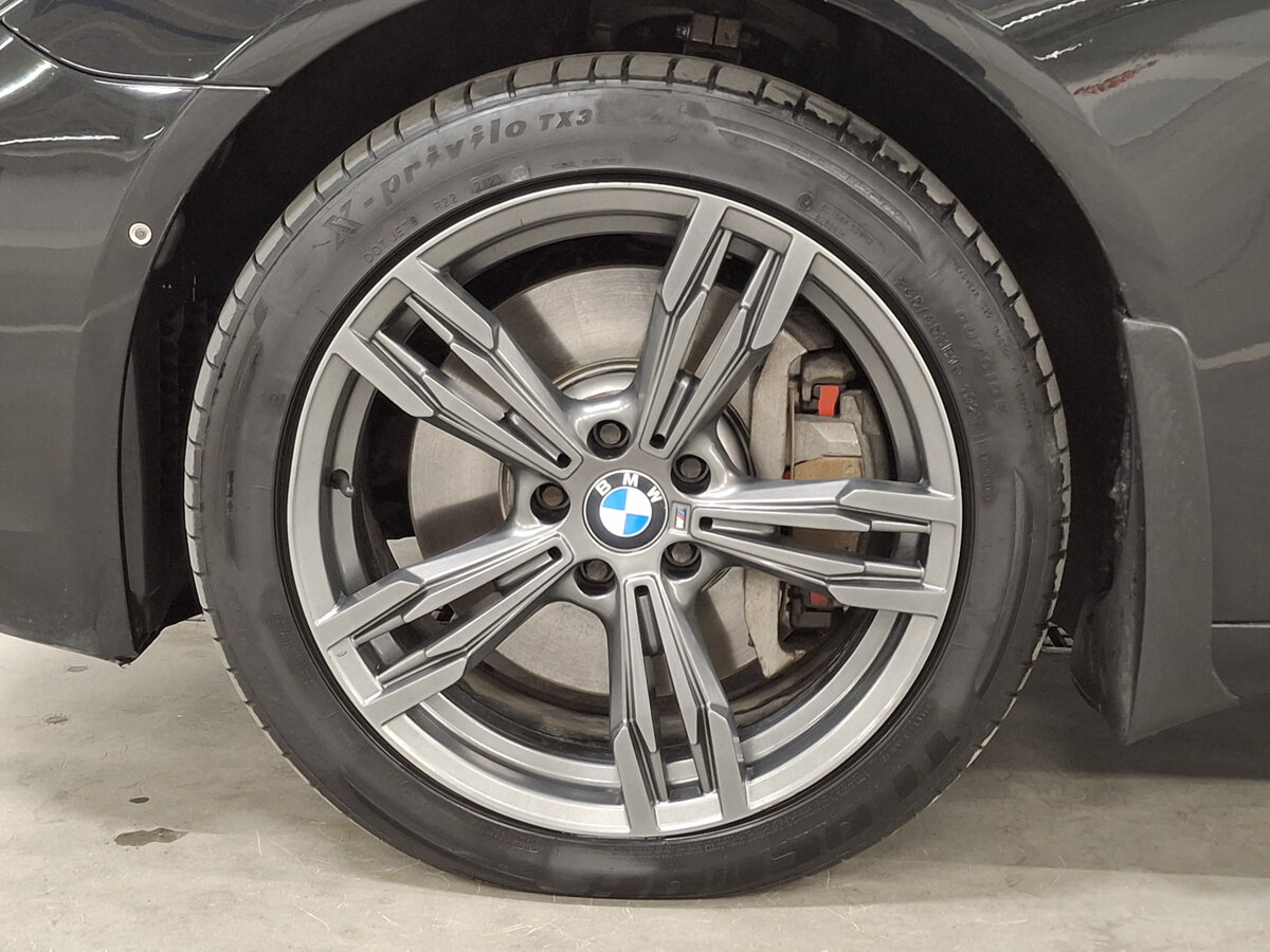 BMW 7 серии с пробегом — 2012 год. Фото: #17