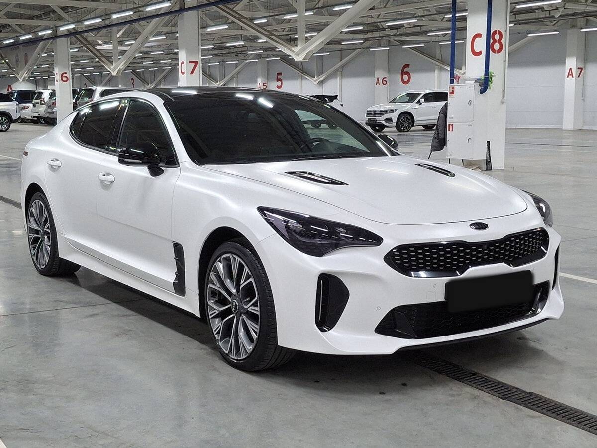 Kia Stinger с пробегом — 2019 год. Фото: #2