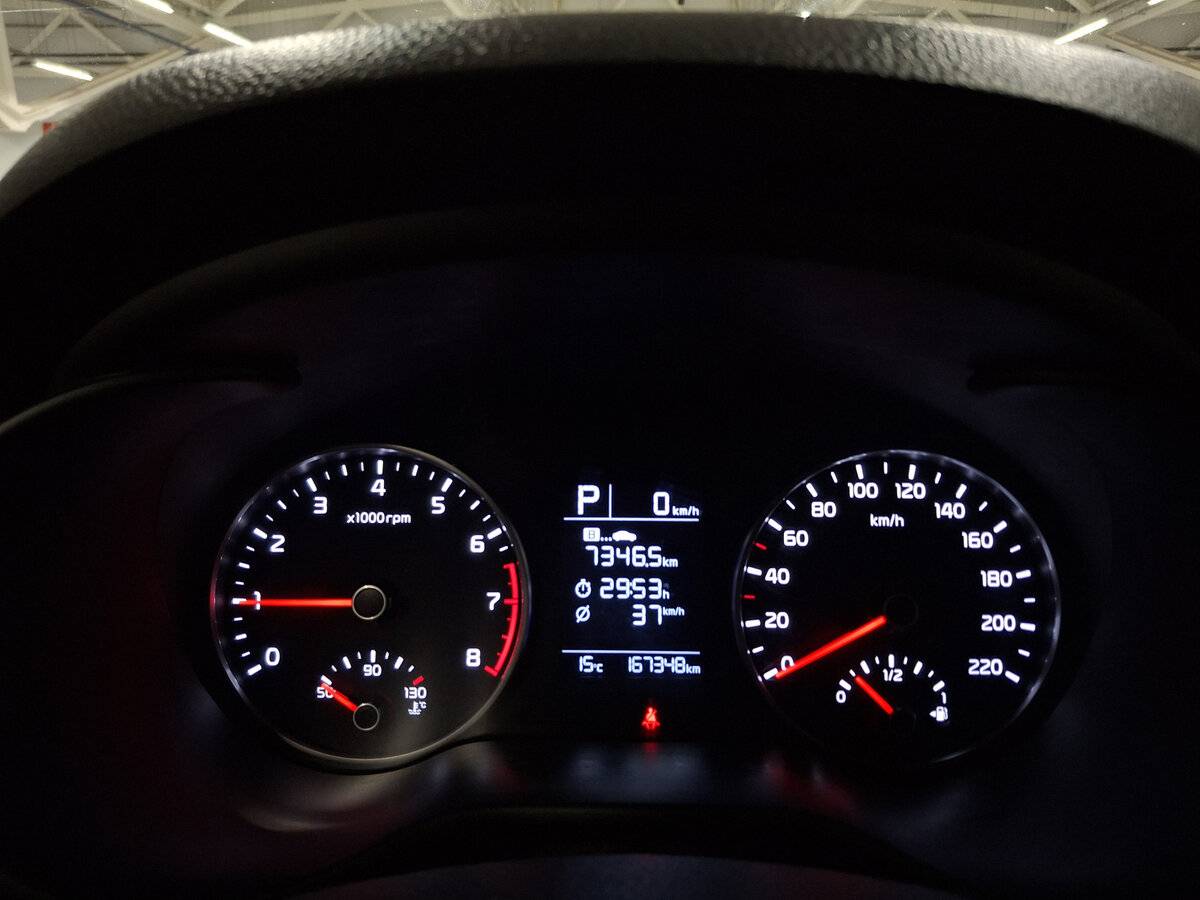 Kia Rio с пробегом — 2020 год. Фото: #12