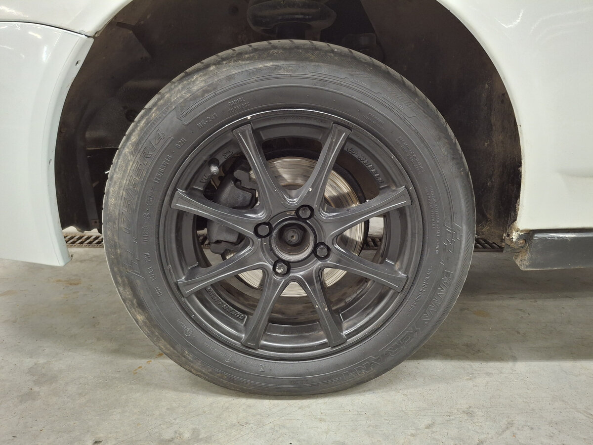 Lada (ВАЗ) Priora с пробегом — 2016 год. Фото: #17