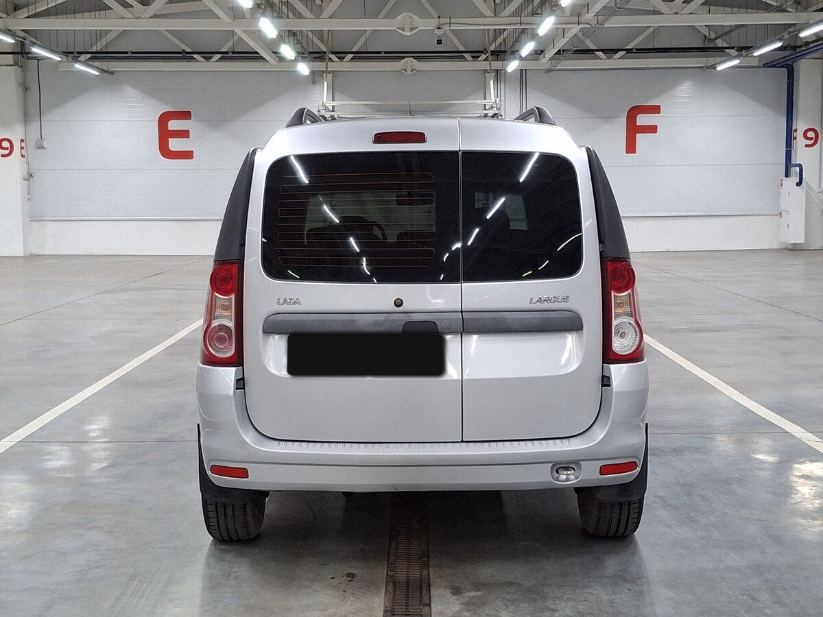 Lada (ВАЗ) Largus с пробегом — 2013 год. Фото: #5