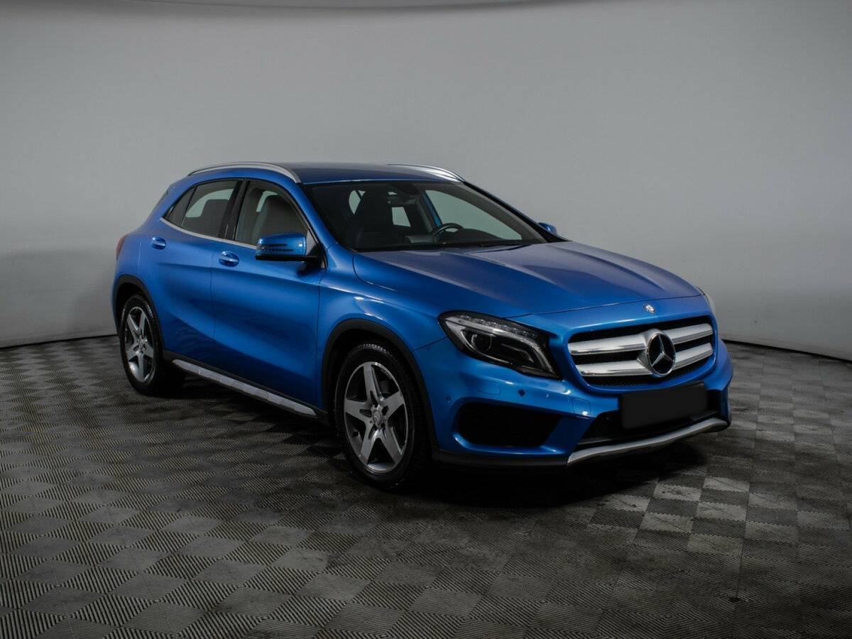Mercedes-Benz GLA с пробегом — 2015 год. Фото: #2