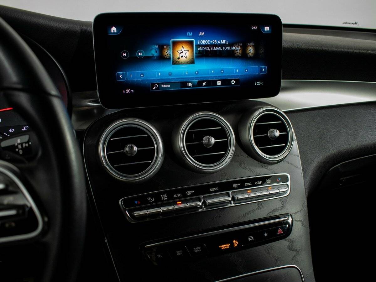 Mercedes-Benz GLC с пробегом — 2021 год. Фото: #17