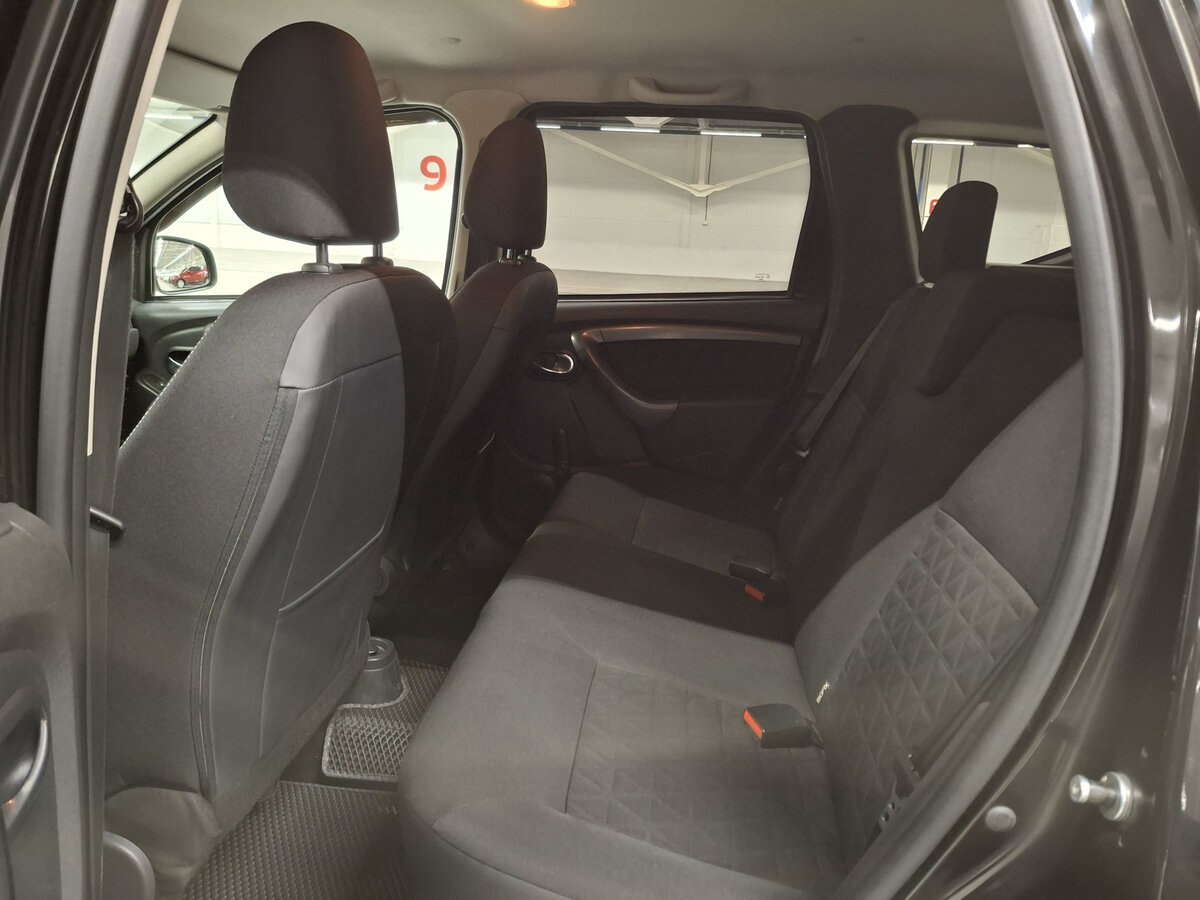 Renault Duster с пробегом — 2016 год. Фото: #11