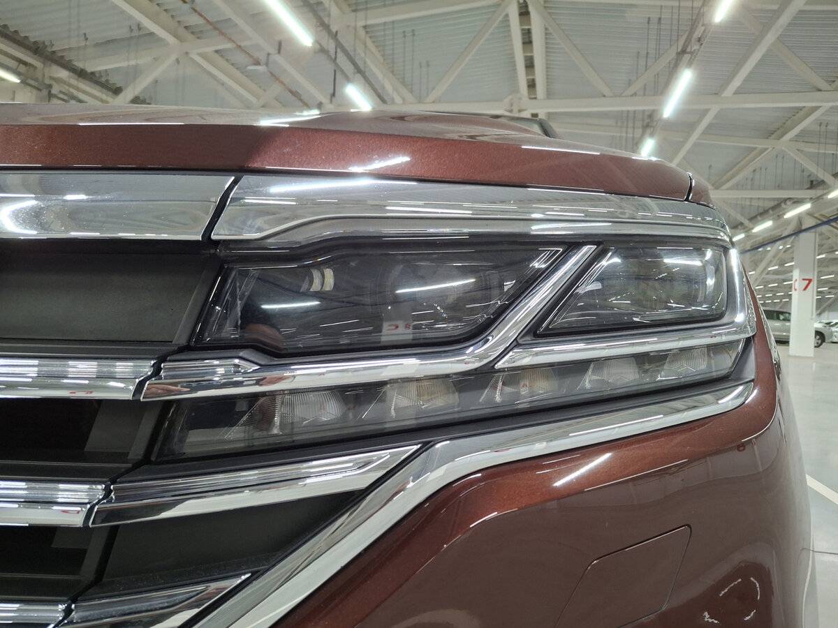 Volkswagen Touareg с пробегом — 2020 год. Фото: #16