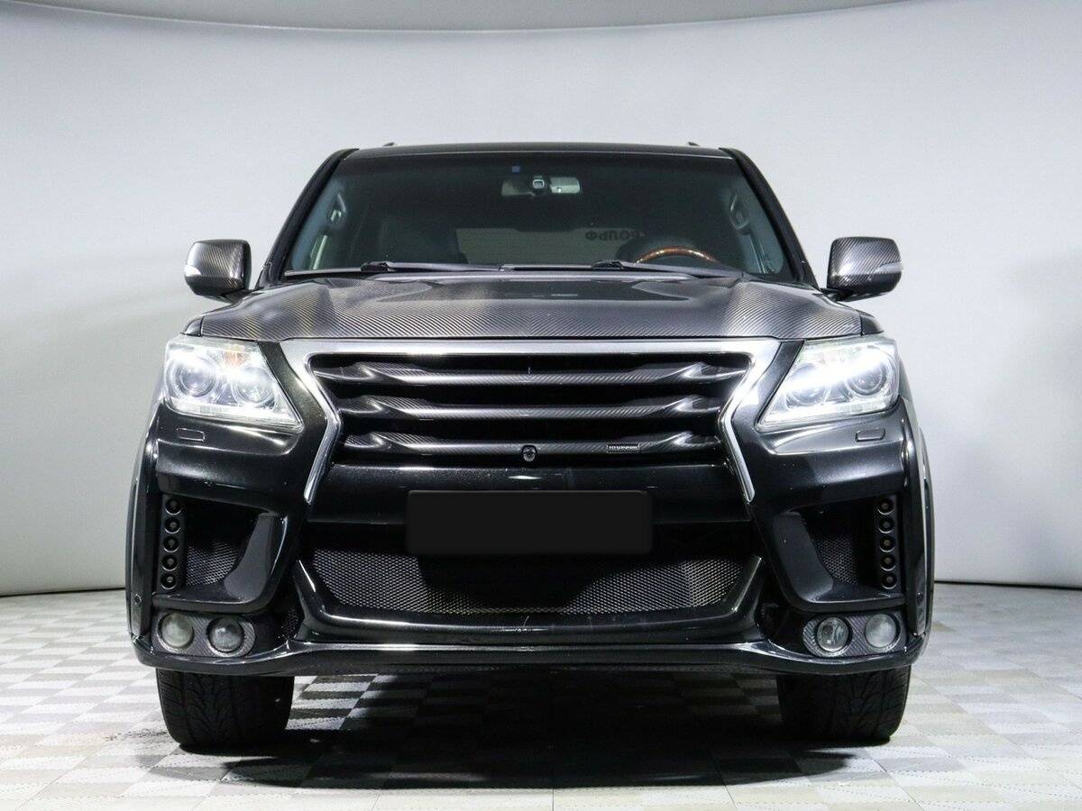 Lexus LX с пробегом — 2015 год. Фото: #1