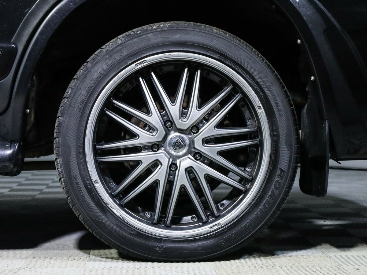 Lexus LX с пробегом — 2015 год. Фото: #13