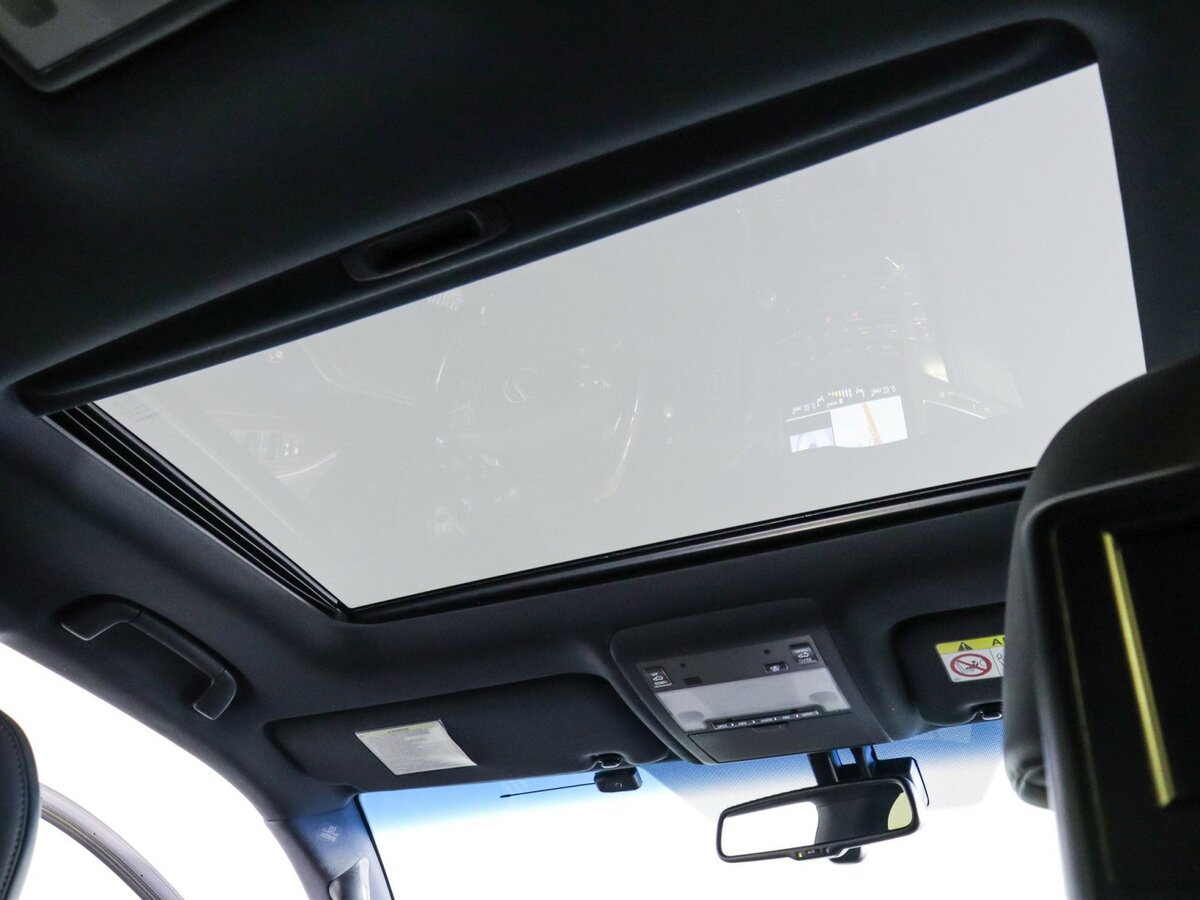 Lexus LX с пробегом — 2015 год. Фото: #14