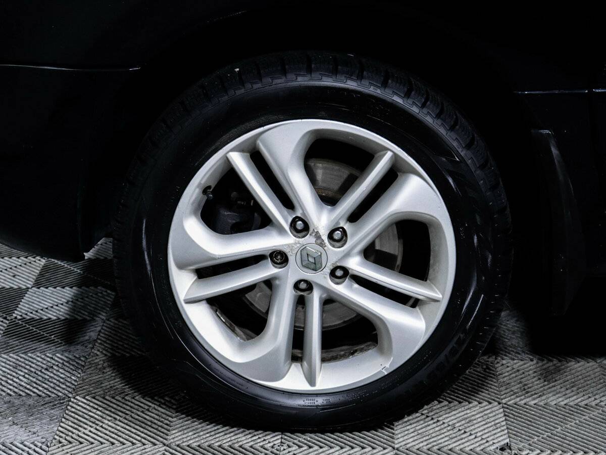 Renault Koleos с пробегом — 2010 год. Фото: #12