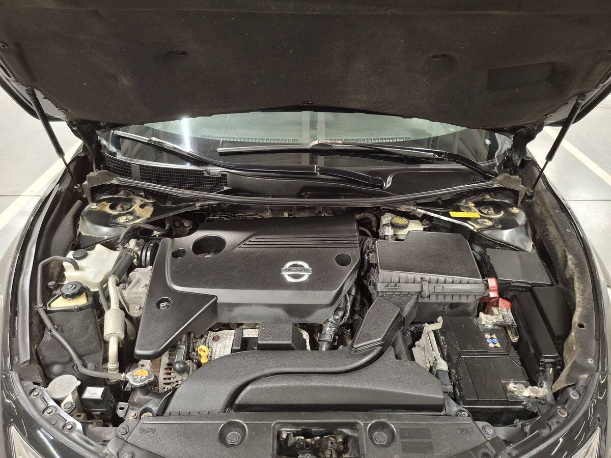 Nissan Teana с пробегом — 2015 год. Фото: #8