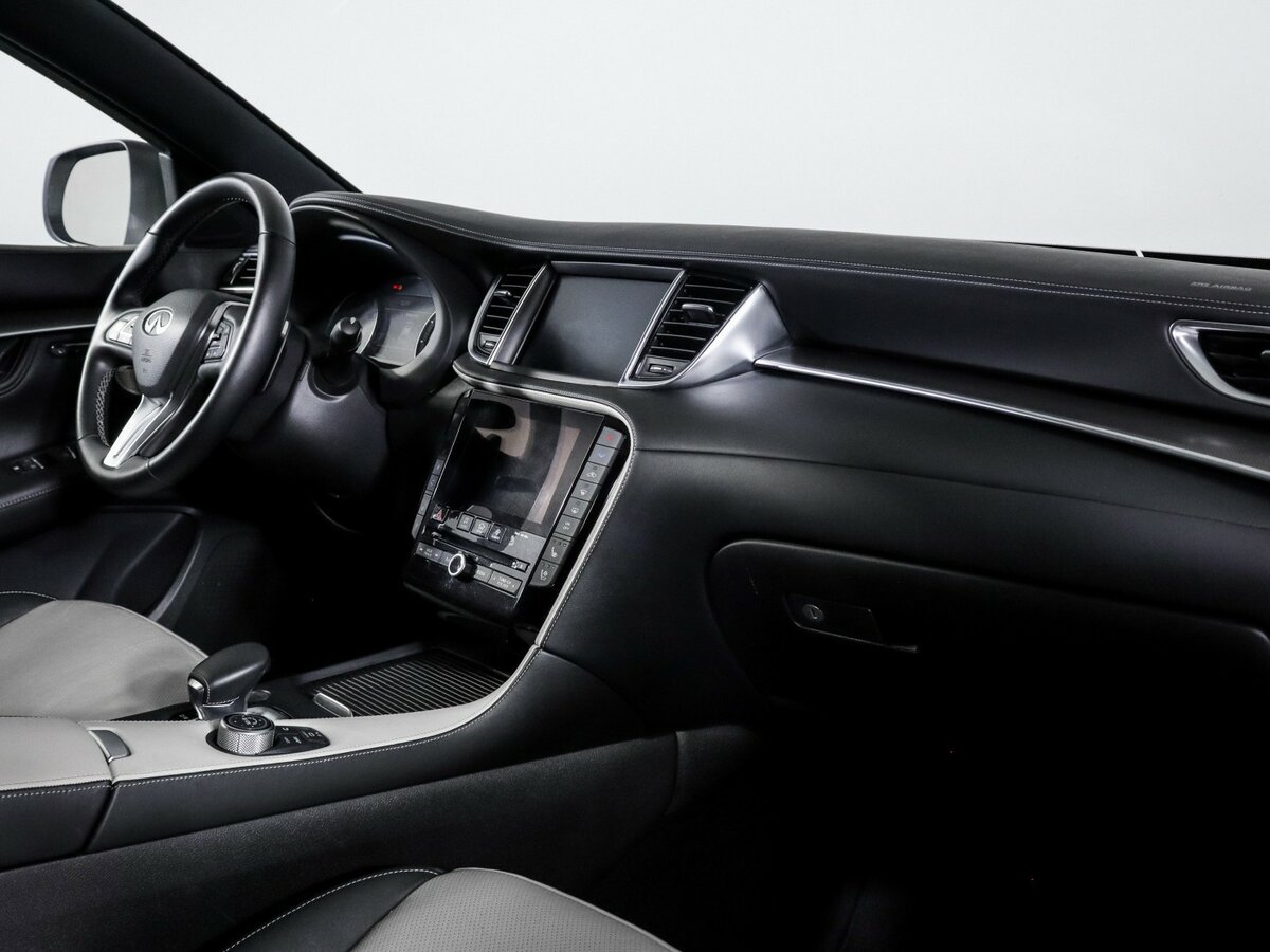 Infiniti QX55 с пробегом — 2022 год. Фото: #6