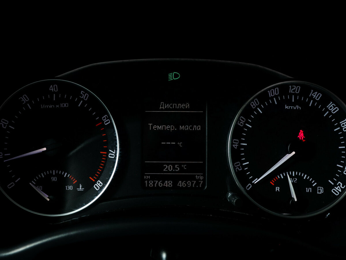 Skoda Octavia с пробегом — 2011 год. Фото: #8