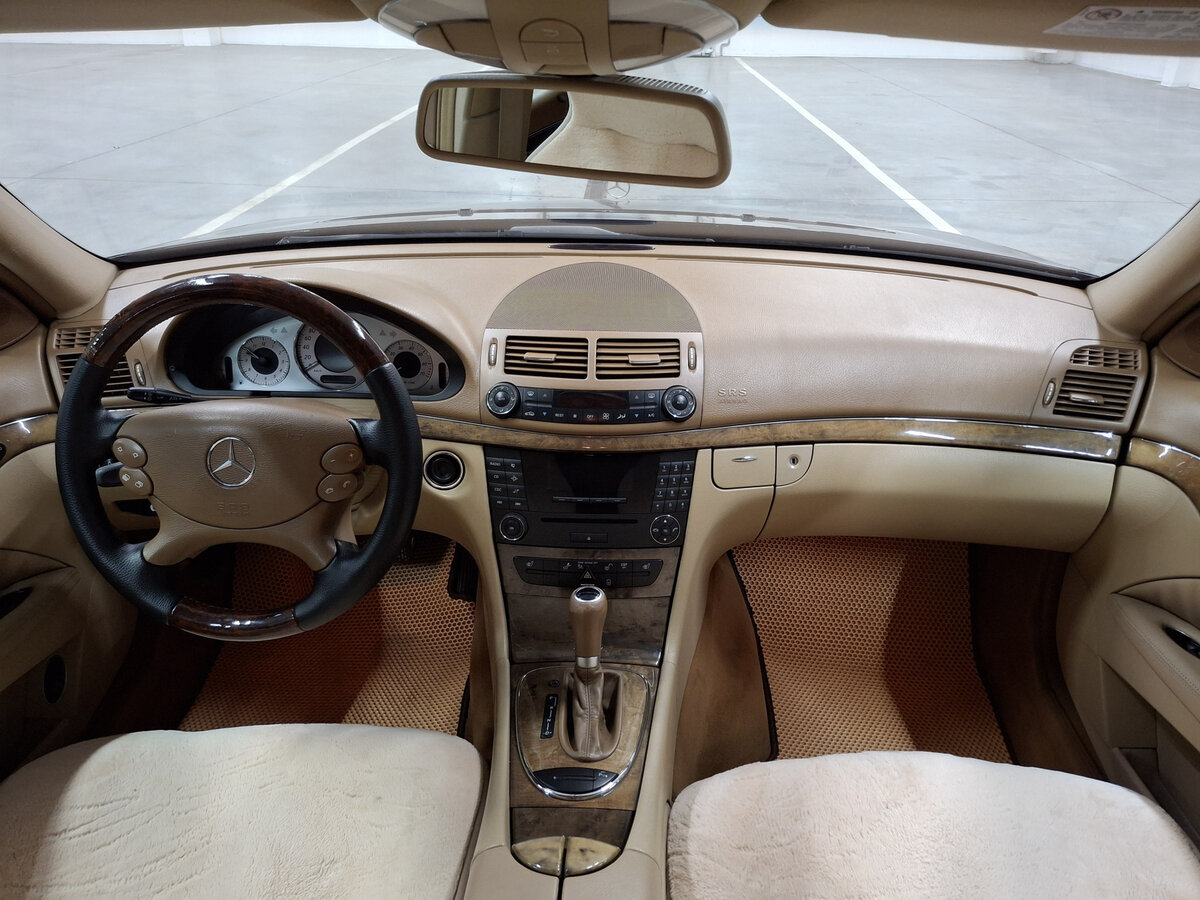 Mercedes-Benz E-Класс с пробегом — 2007 год. Фото: #13