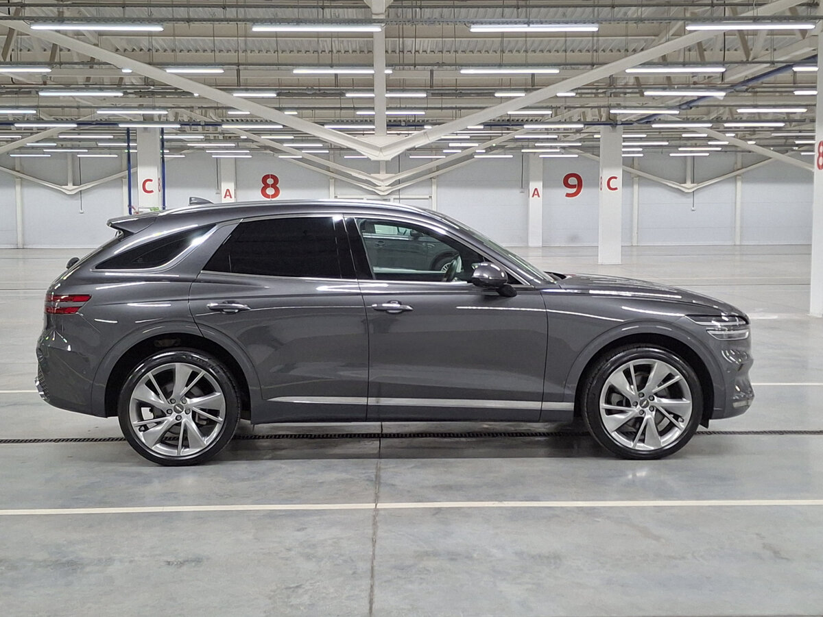 Genesis GV70 с пробегом — 2020 год. Фото: #3