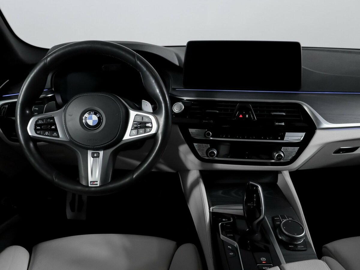 BMW 5 серии с пробегом — 2020 год. Фото: #11