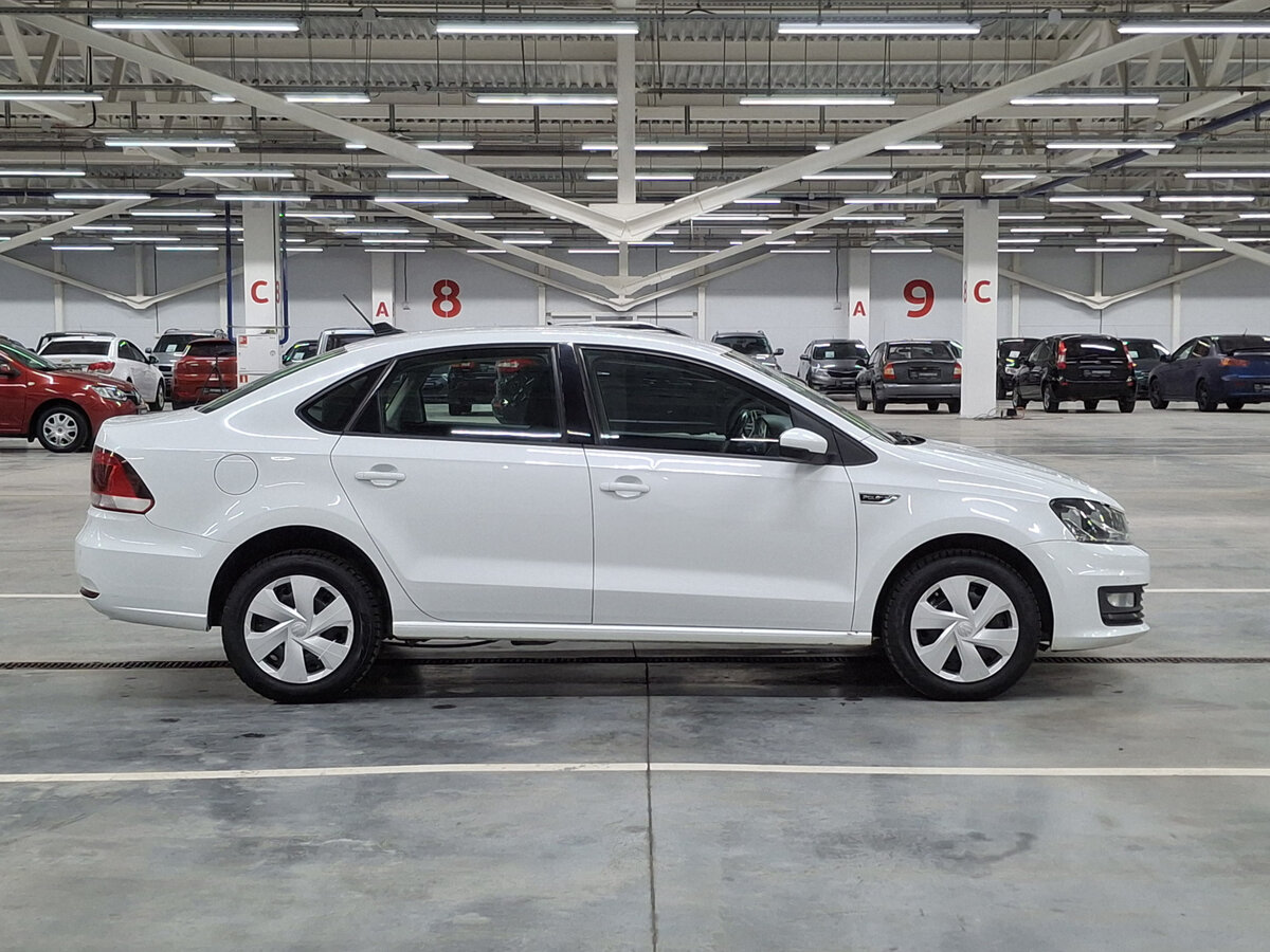 Volkswagen Polo с пробегом — 2019 год. Фото: #3