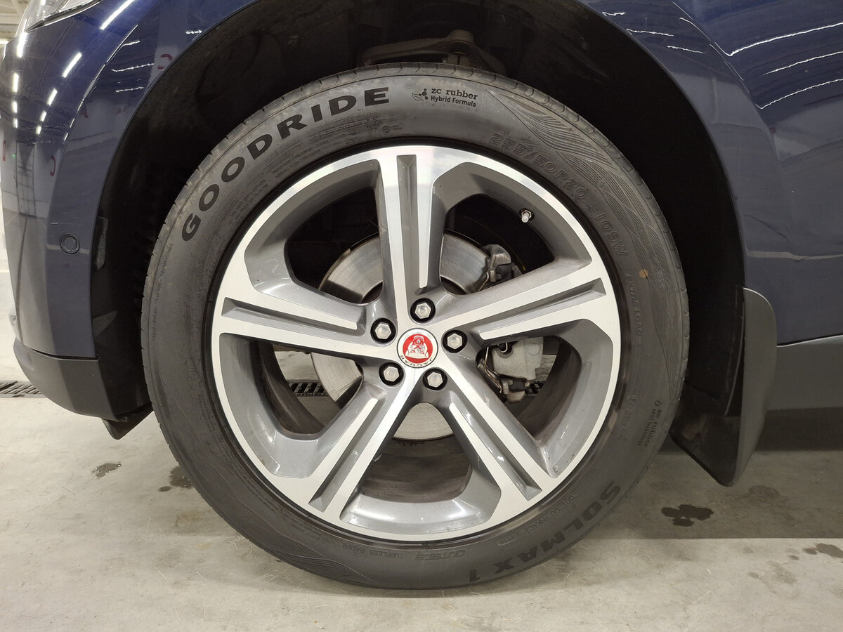 Jaguar F-Pace с пробегом — 2016 год. Фото: #16