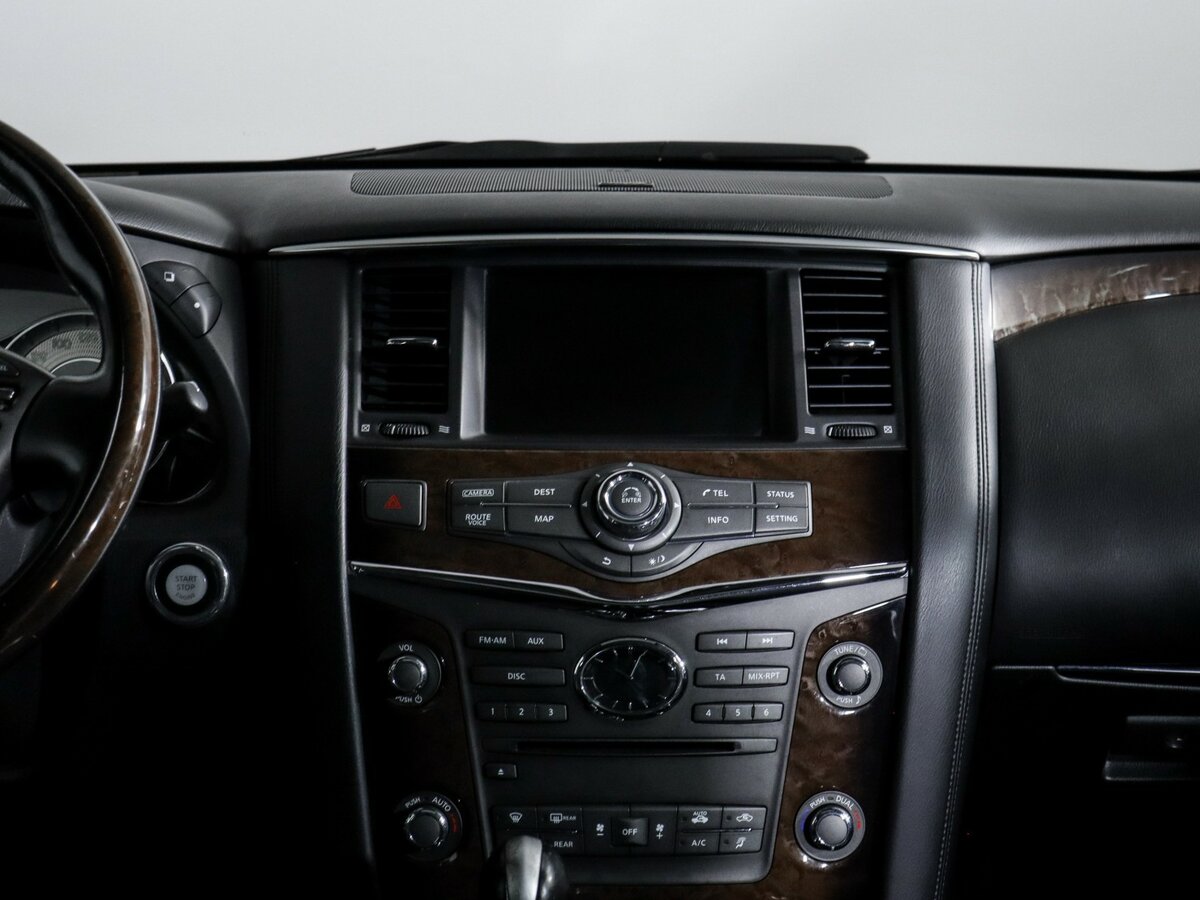 Infiniti QX56 с пробегом — 2013 год. Фото: #13