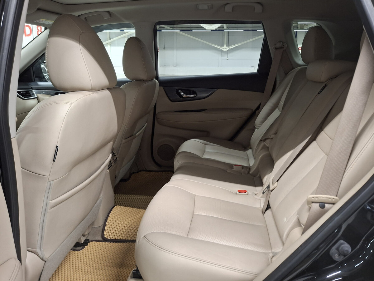 Nissan X-Trail с пробегом — 2015 год. Фото: #11
