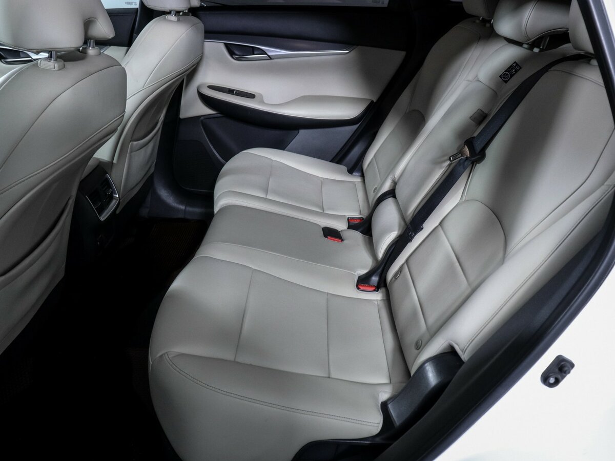 Infiniti QX50 с пробегом — 2019 год. Фото: #9