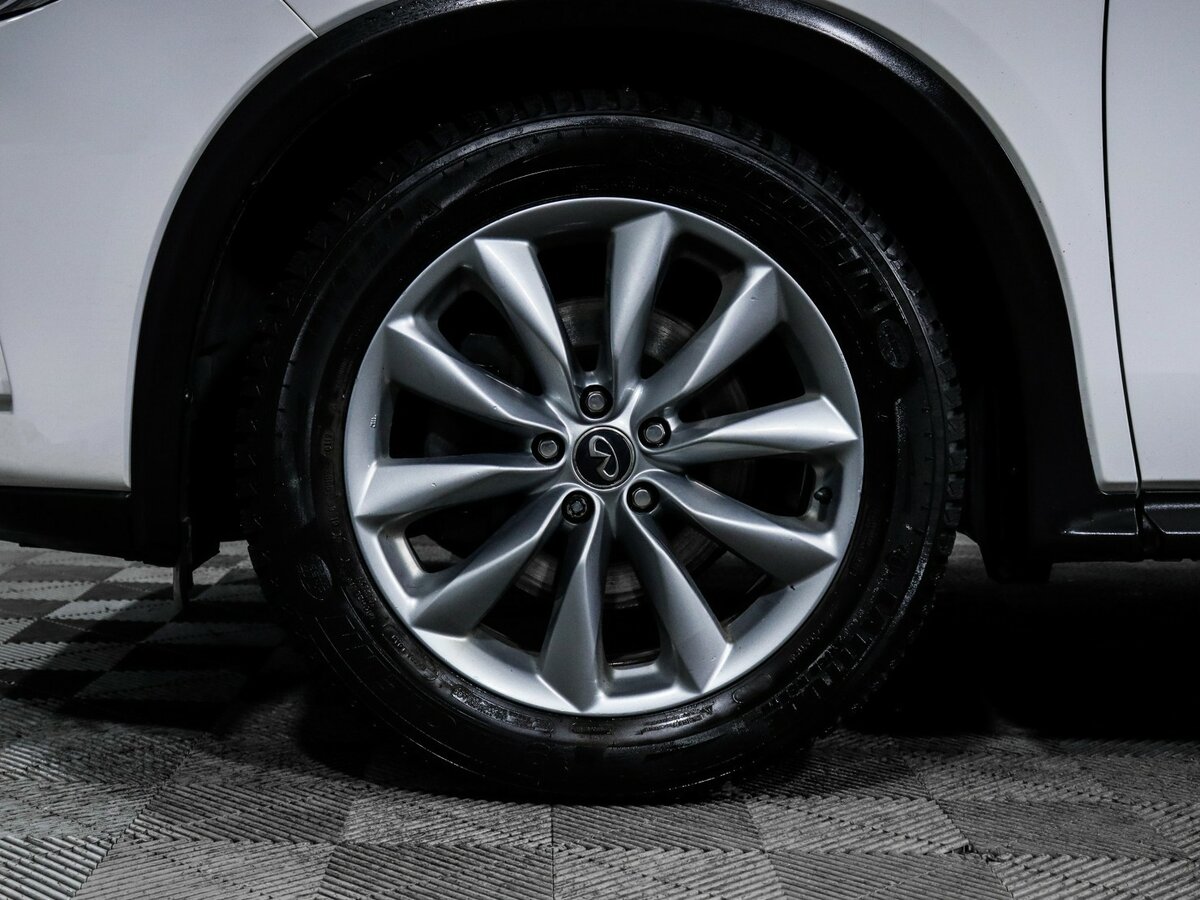 Infiniti QX50 с пробегом — 2019 год. Фото: #13