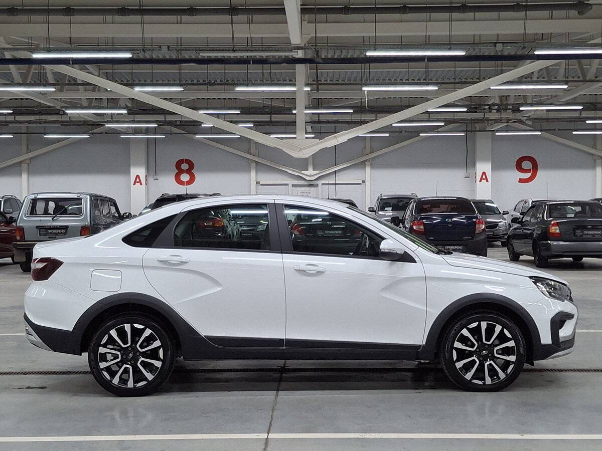 Lada (ВАЗ) Vesta с пробегом — 2024 год. Фото: #3