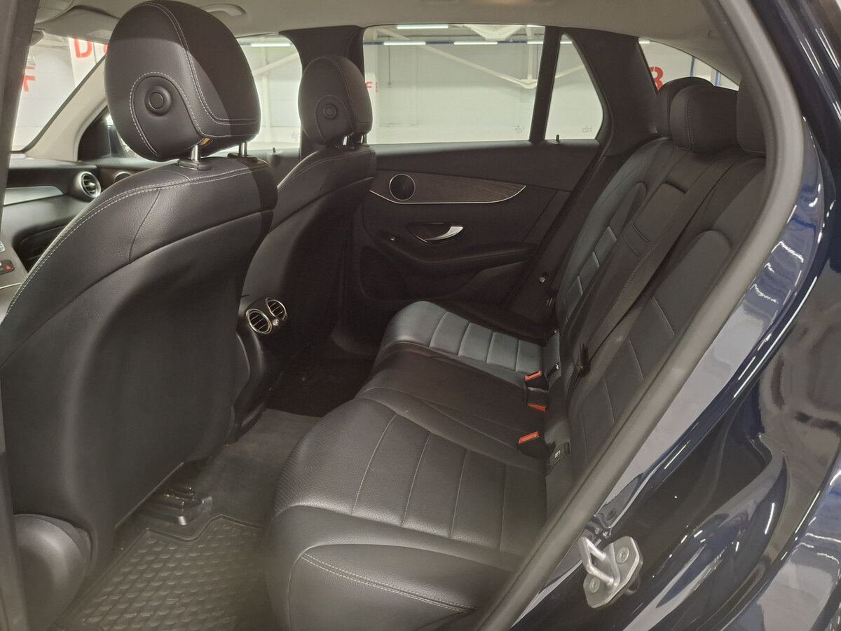 Mercedes-Benz GLC с пробегом — 2018 год. Фото: #10