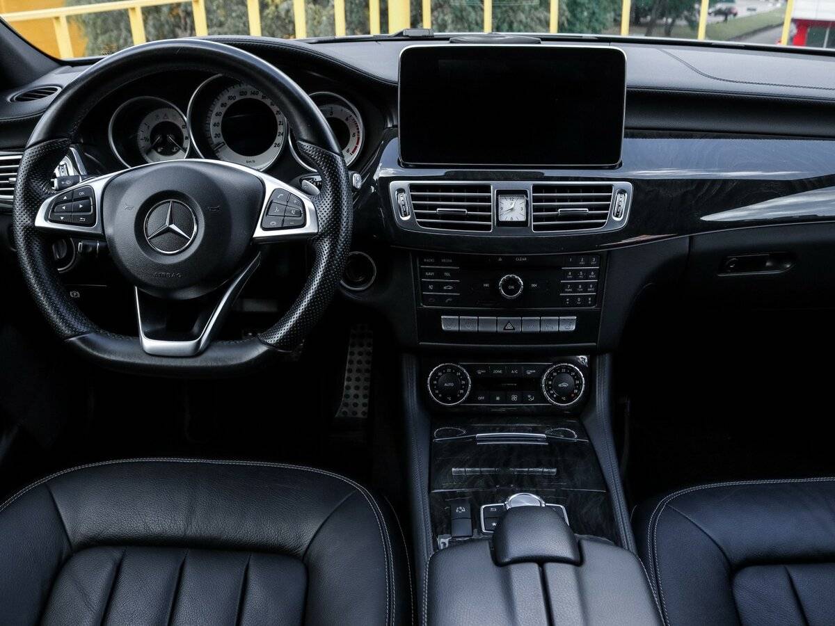 Mercedes-Benz CLS с пробегом — 2015 год. Фото: #7