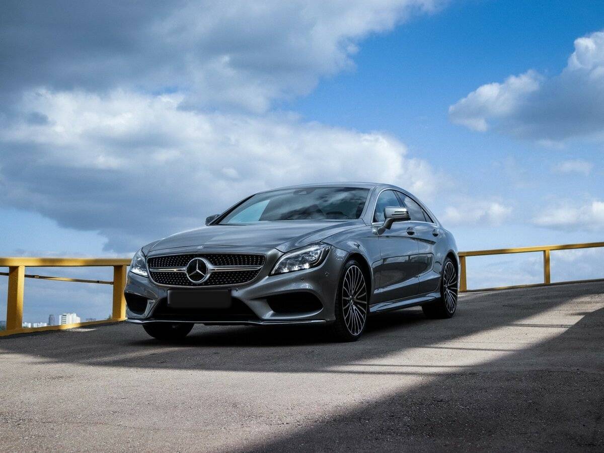 Mercedes-Benz CLS с пробегом — 2015 год. Фото: #15