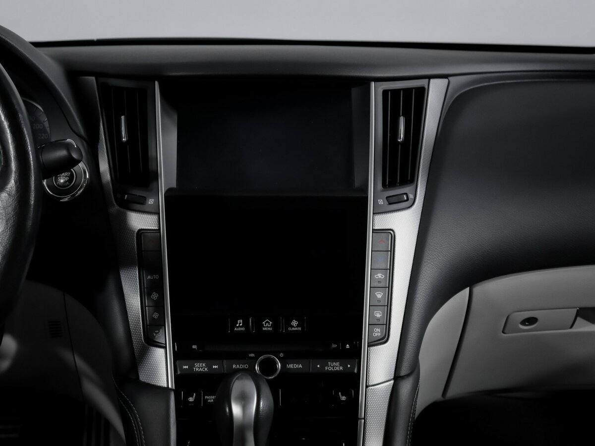 Infiniti Q50 с пробегом — 2014 год. Фото: #12