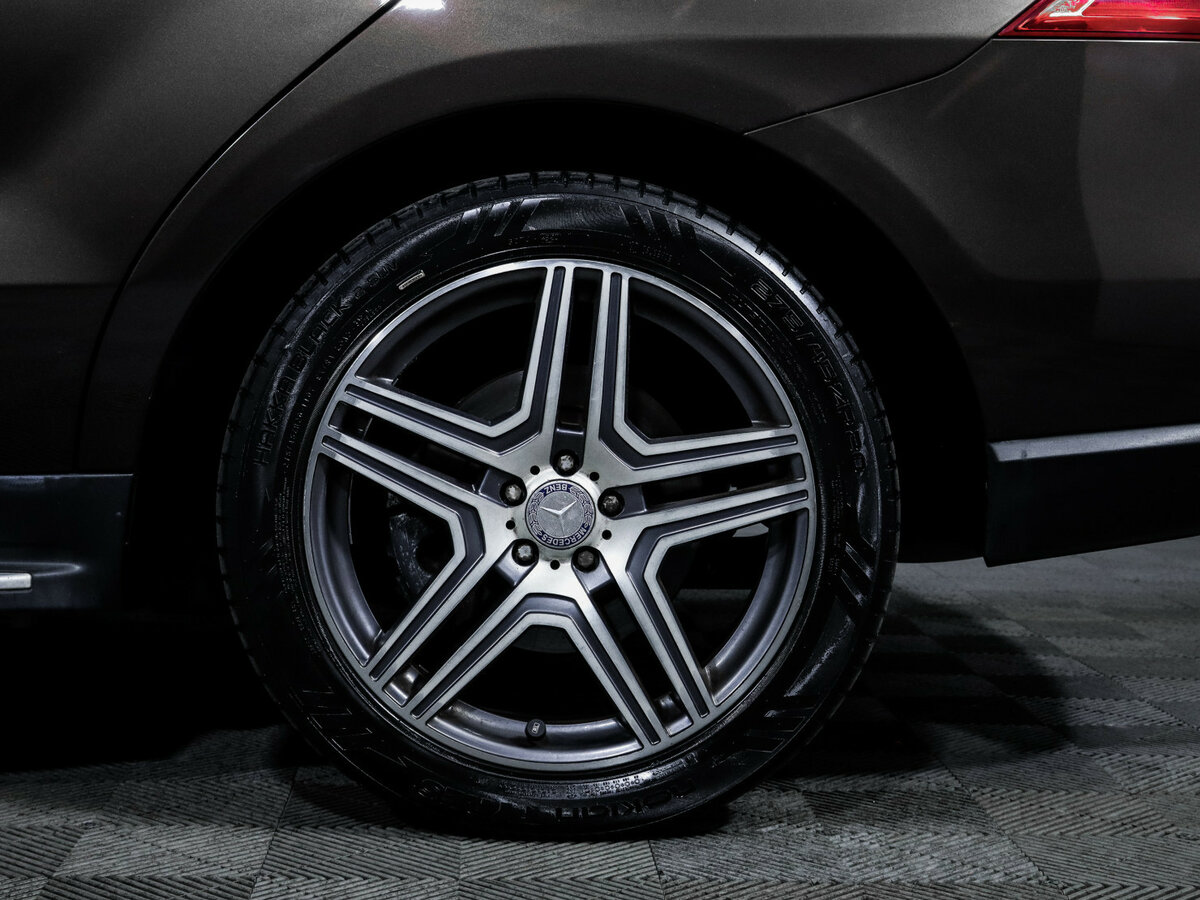 Mercedes-Benz M-Класс с пробегом — 2012 год. Фото: #11