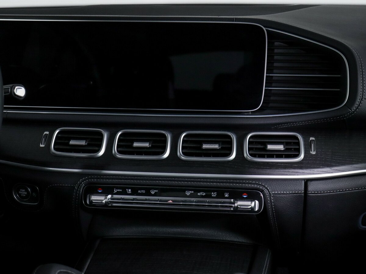 Mercedes-Benz GLE с пробегом — 2022 год. Фото: #9