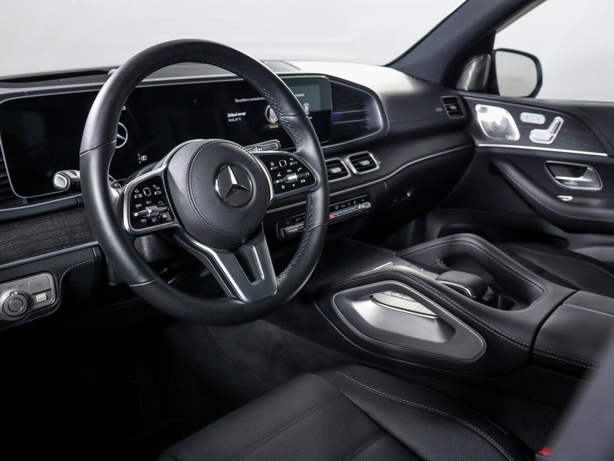 Mercedes-Benz GLE с пробегом — 2022 год. Фото: #10