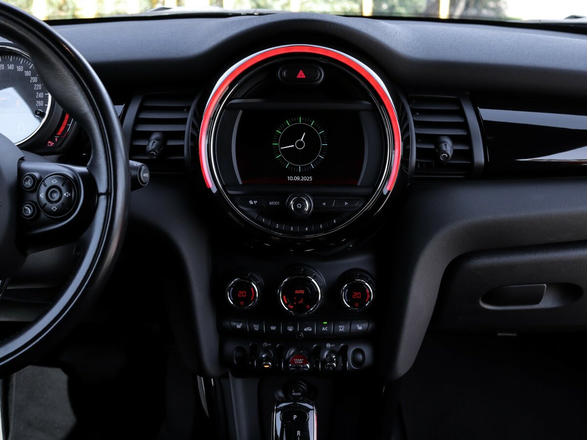 Mini Hatch с пробегом — 2021 год. Фото: #10