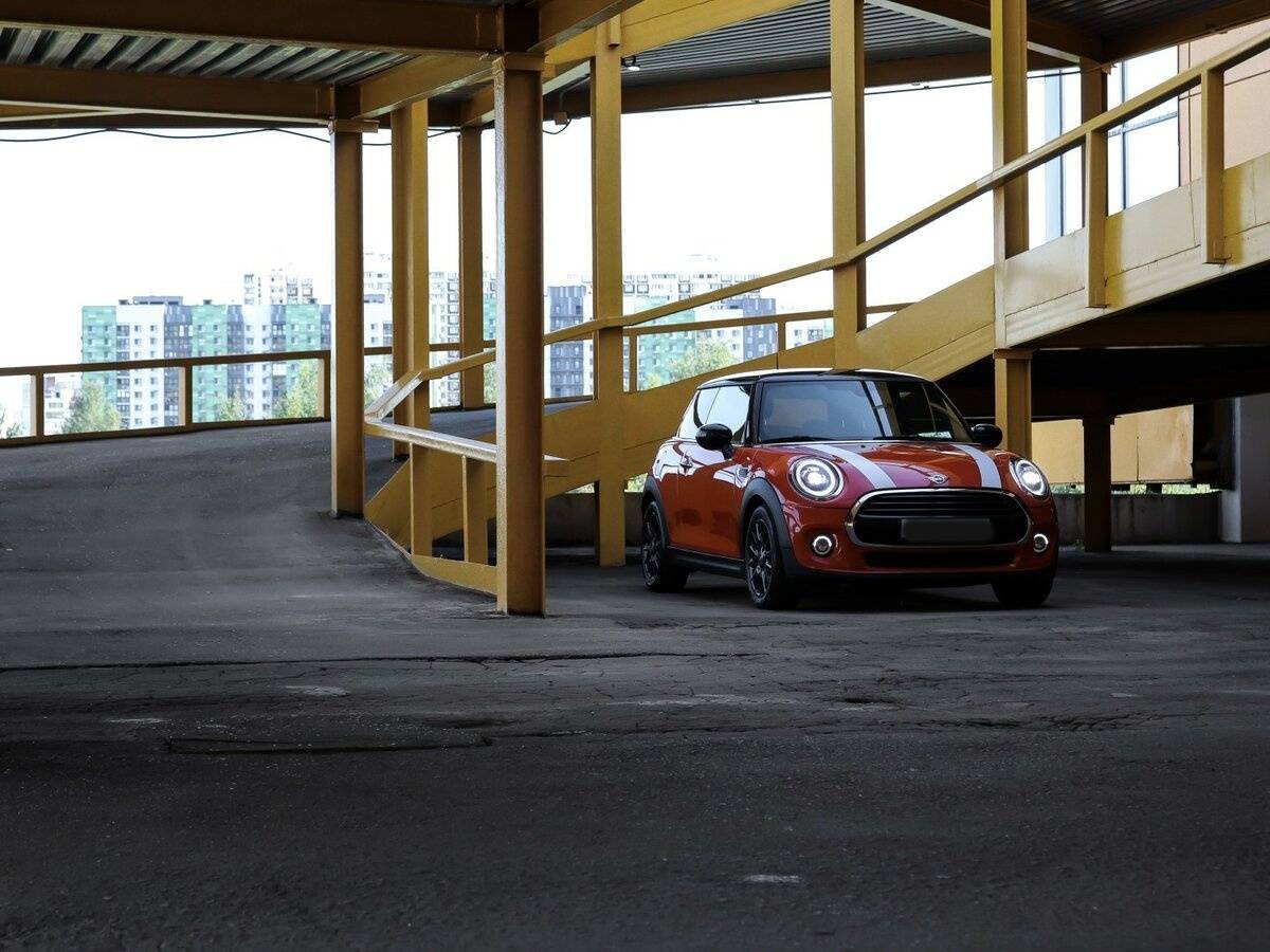 Mini Hatch с пробегом — 2021 год. Фото: #17