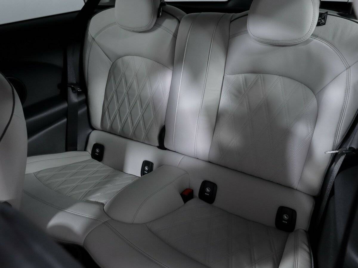 Mini Hatch с пробегом — 2021 год. Фото: #7