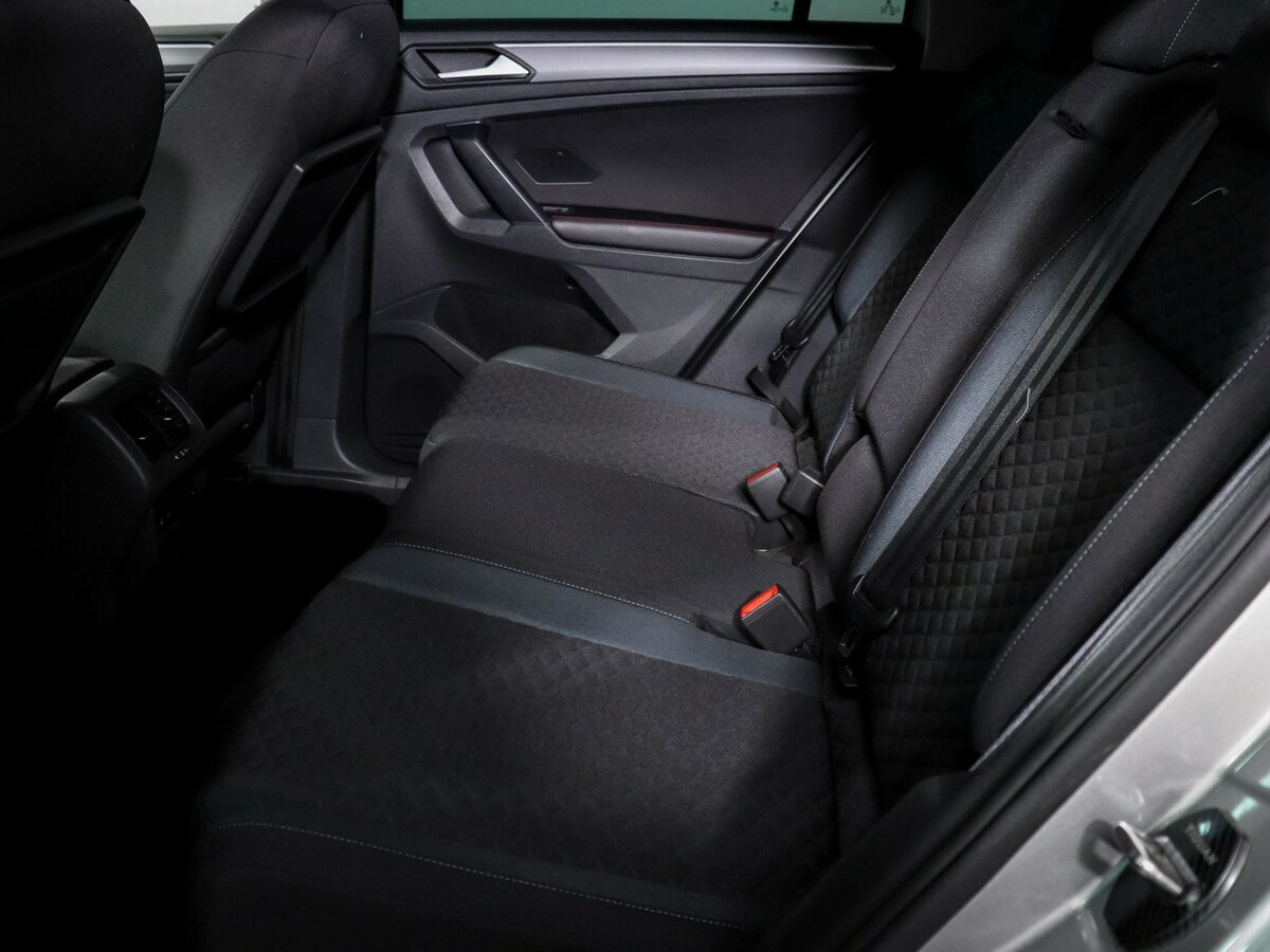 Volkswagen Tiguan с пробегом — 2020 год. Фото: #7