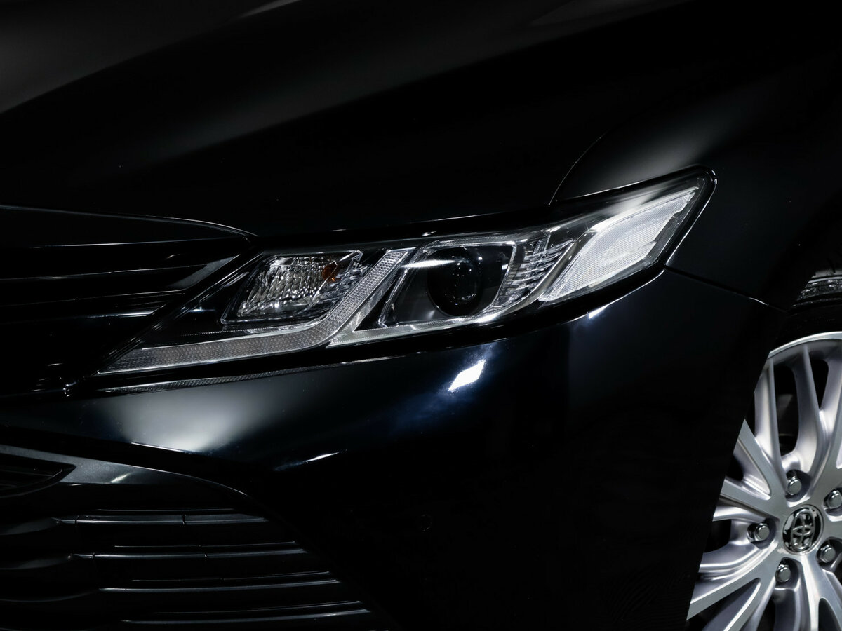 Toyota Camry с пробегом — 2019 год. Фото: #14