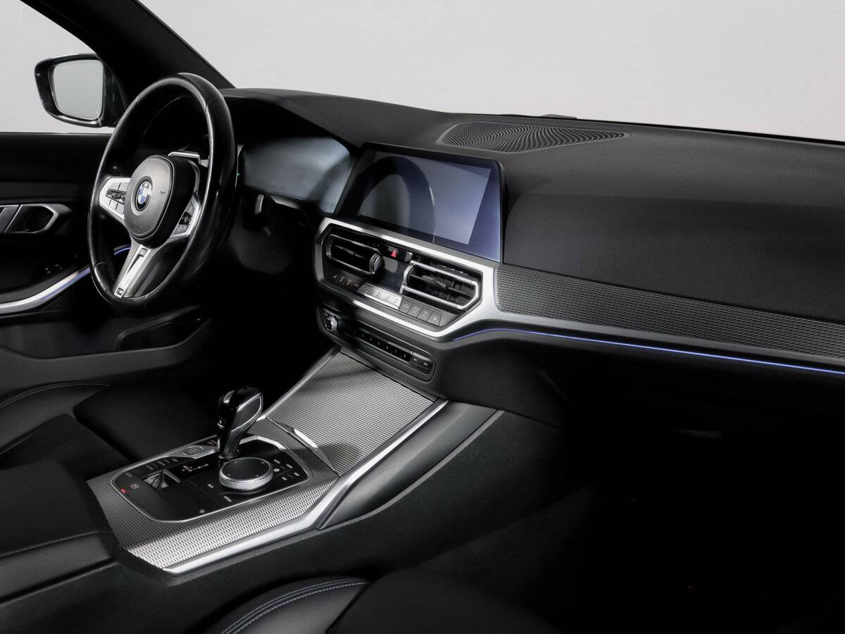 BMW 3 серии с пробегом — 2021 год. Фото: #8