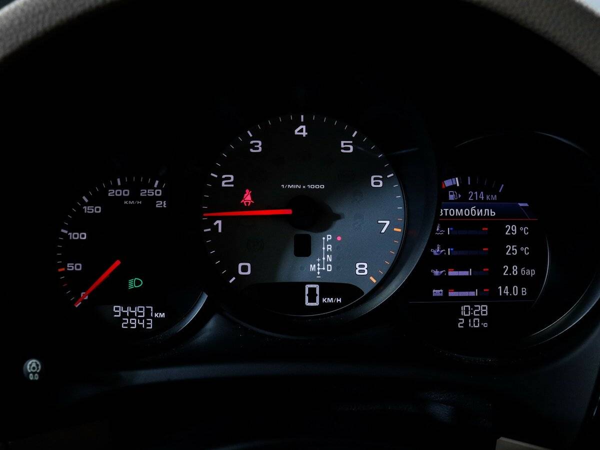 Porsche Macan с пробегом — 2014 год. Фото: #8