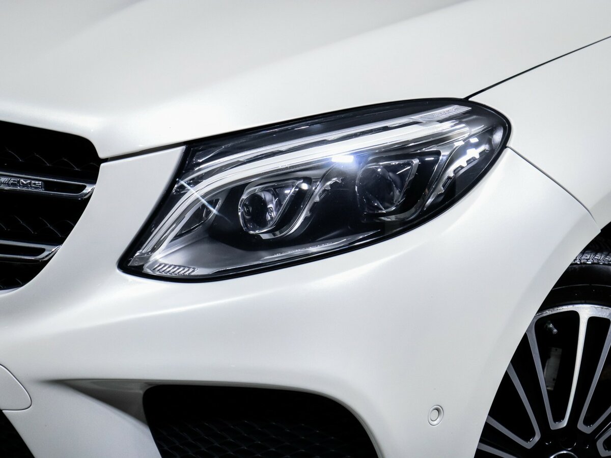 Mercedes-Benz GLE AMG с пробегом — 2016 год. Фото: #14