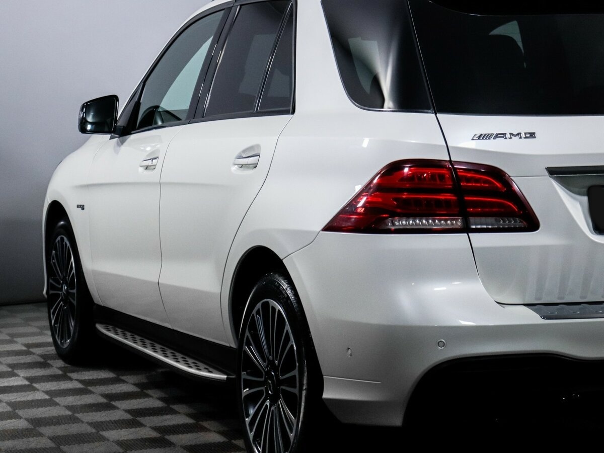 Mercedes-Benz GLE AMG с пробегом — 2016 год. Фото: #18