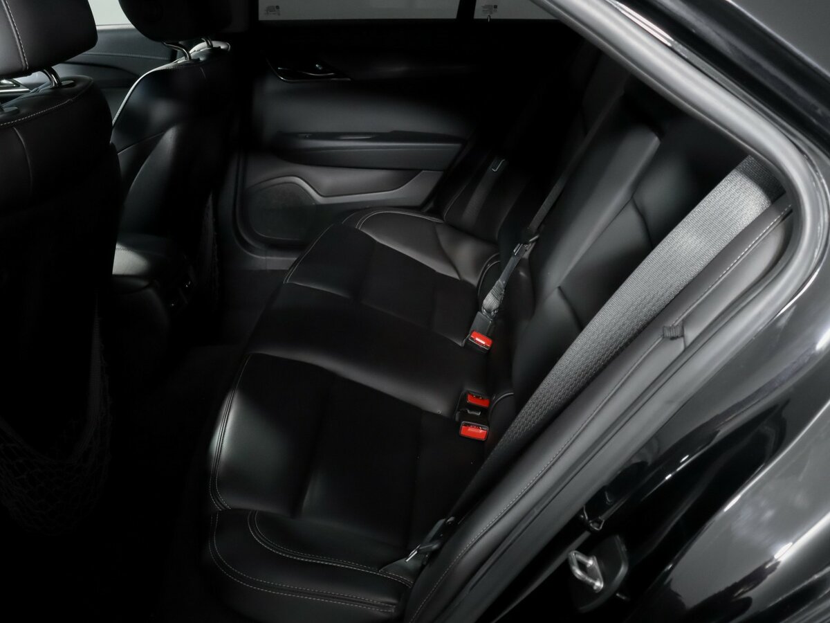 Cadillac ATS с пробегом — 2016 год. Фото: #9