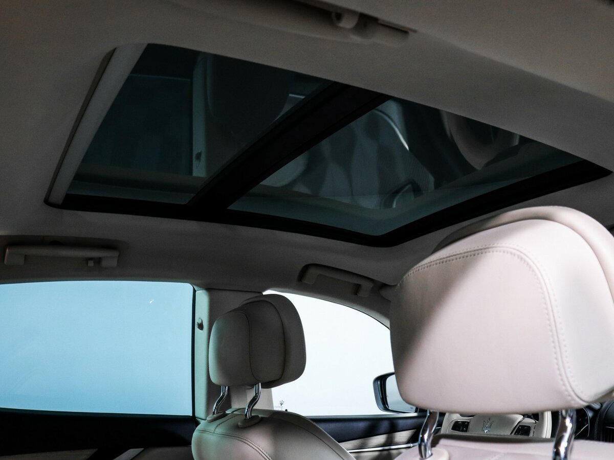 Maserati Levante с пробегом — 2017 год. Фото: #16