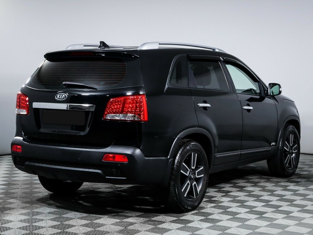 Kia Sorento с пробегом — 2011 год. Фото: #3