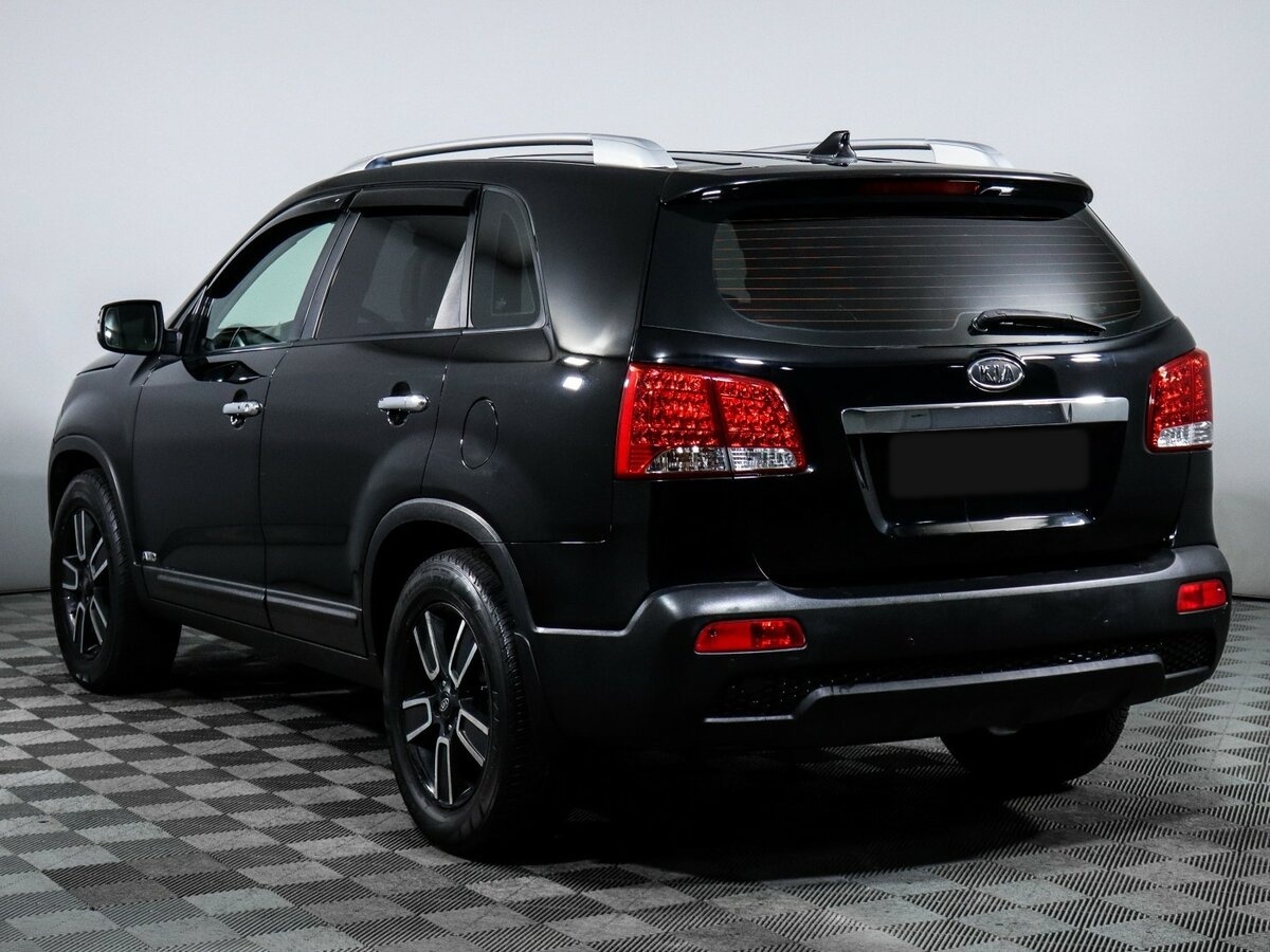Kia Sorento с пробегом — 2011 год. Фото: #5