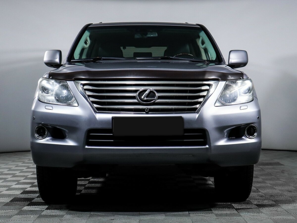 Lexus LX с пробегом — 2008 год. Фото: #1